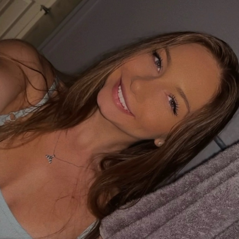 Meet your Posher, Keely